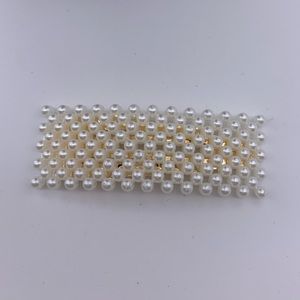 Chic new faux pearl hair Clip